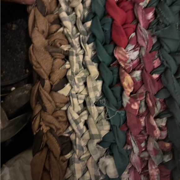 Vibrant Multicolor Handwoven Rug - Picture 5 of 11